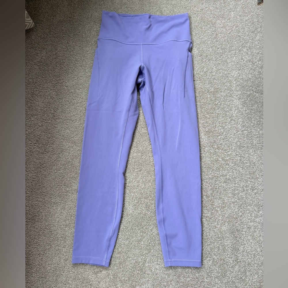 Lululemon Align leggings Sz 8. Light purple/ lavender. EUC.